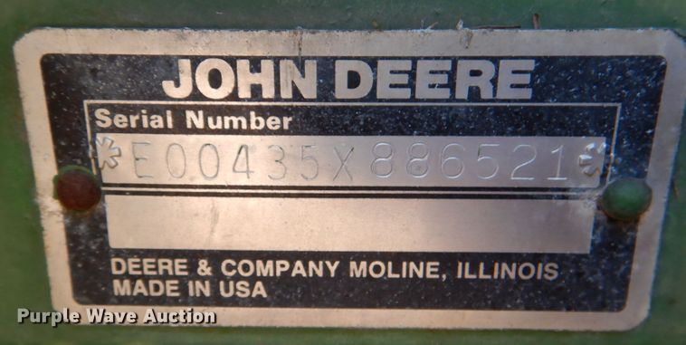 image for item IR9149 John Deere 435  round baler