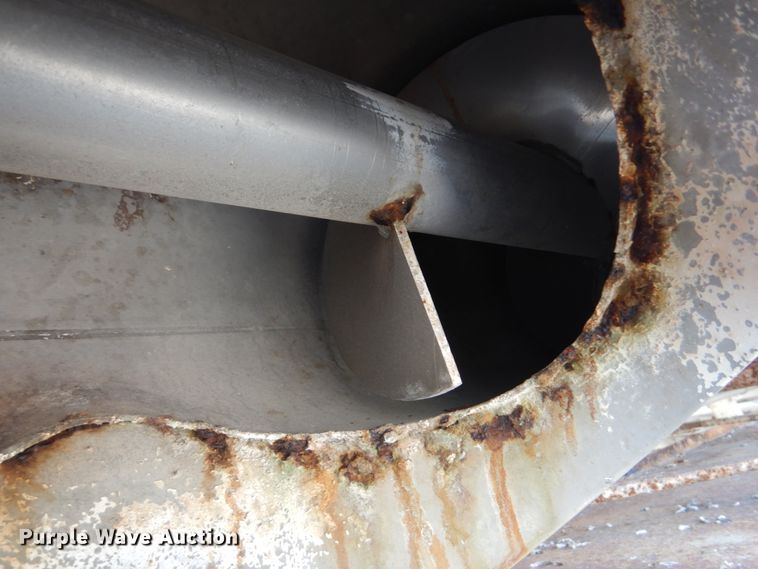 image for item JG9142 1996 Mack CH613  fertilizer delivery truck