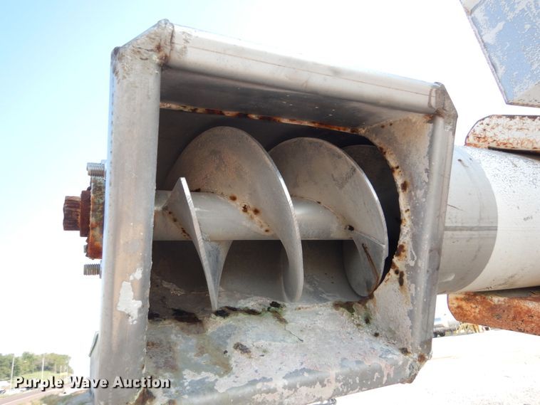 image for item JG9142 1996 Mack CH613  fertilizer delivery truck