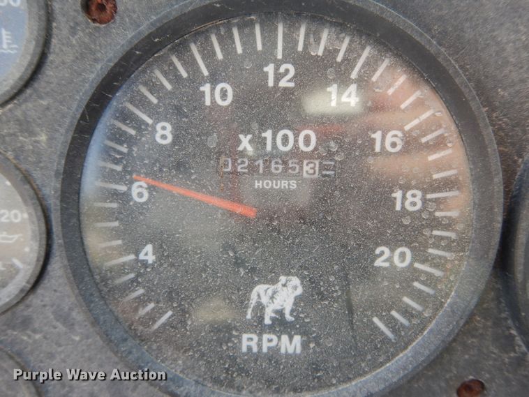 image for item JG9142 1996 Mack CH613  fertilizer delivery truck