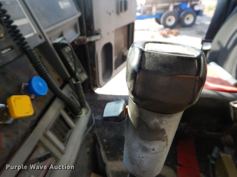 image for item JG9142 1996 Mack CH613  fertilizer delivery truck