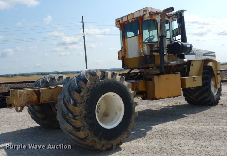 image for item JG9143 Ag-Chem TerraGator 1803  applicator cab and chassis