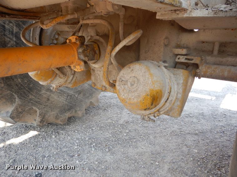 image for item JG9143 Ag-Chem TerraGator 1803  applicator cab and chassis