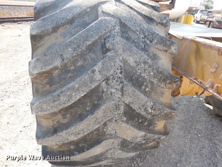 image for item JG9143 Ag-Chem TerraGator 1803  applicator cab and chassis