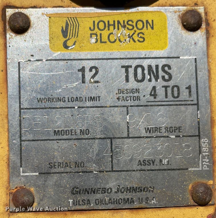 image for item JQ9630 1995 Caterpillar Challenger 85C  tractor