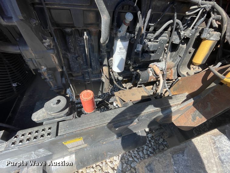 image for item JQ9630 1995 Caterpillar Challenger 85C  tractor