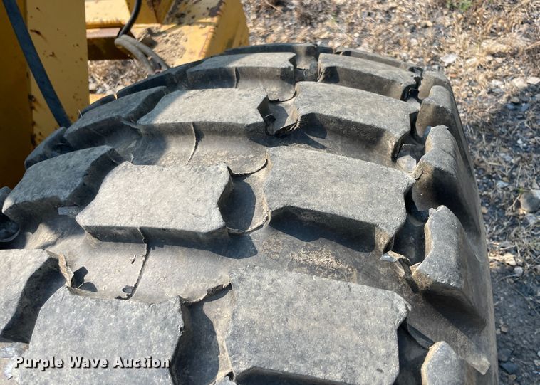 image for item JQ9655 Vermeer RP78  rock picker