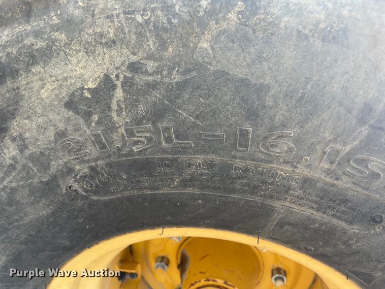 image for item JQ9655 Vermeer RP78  rock picker