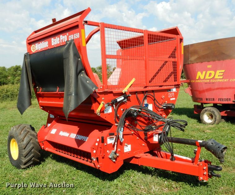 image for item KI9582 Highline Bale Pro CFR650  bale processor