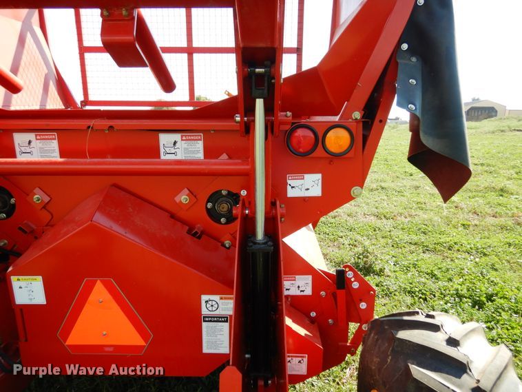 image for item KI9582 Highline Bale Pro CFR650  bale processor