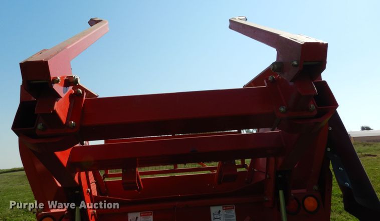 image for item KI9582 Highline Bale Pro CFR650  bale processor