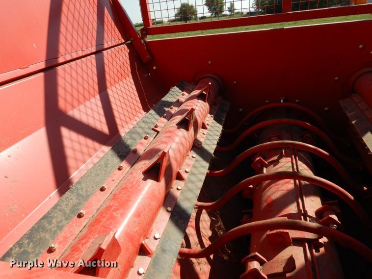 image for item KI9582 Highline Bale Pro CFR650  bale processor