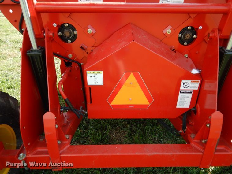 image for item KI9582 Highline Bale Pro CFR650  bale processor