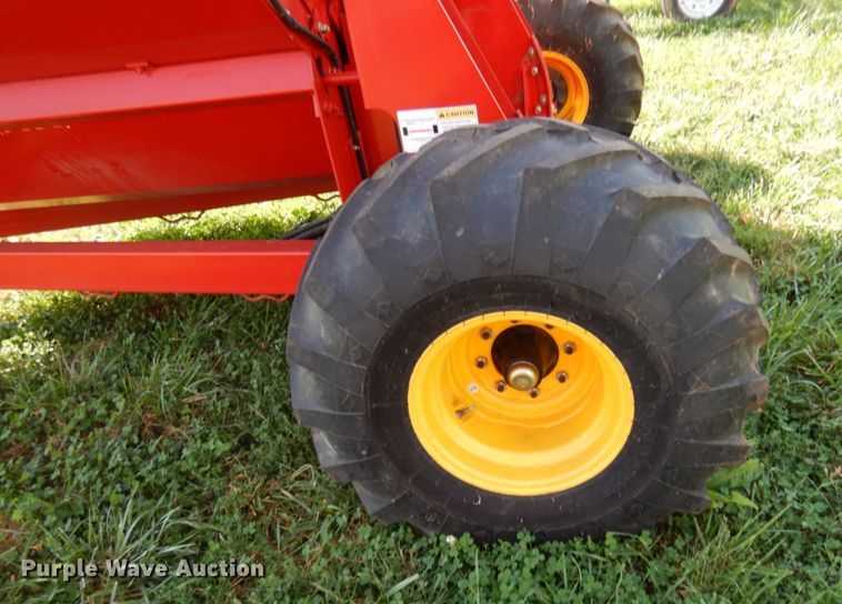 image for item KI9582 Highline Bale Pro CFR650  bale processor