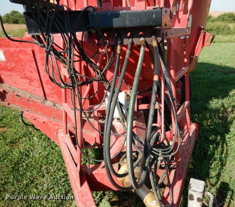 image for item KI9583 NDE 552  feed mixer