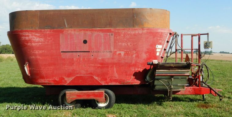 image for item KI9584 Jay-Lor 2725  feed mixer