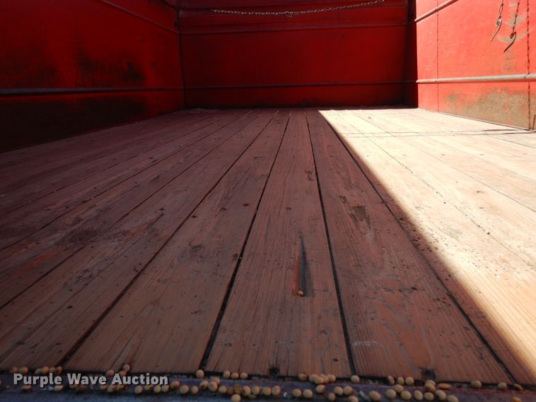 image for item KI9615 1976 Chevrolet C60  grain truck