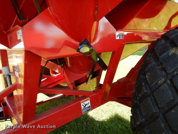 image for item KI9616 Killbros 1160  grain cart