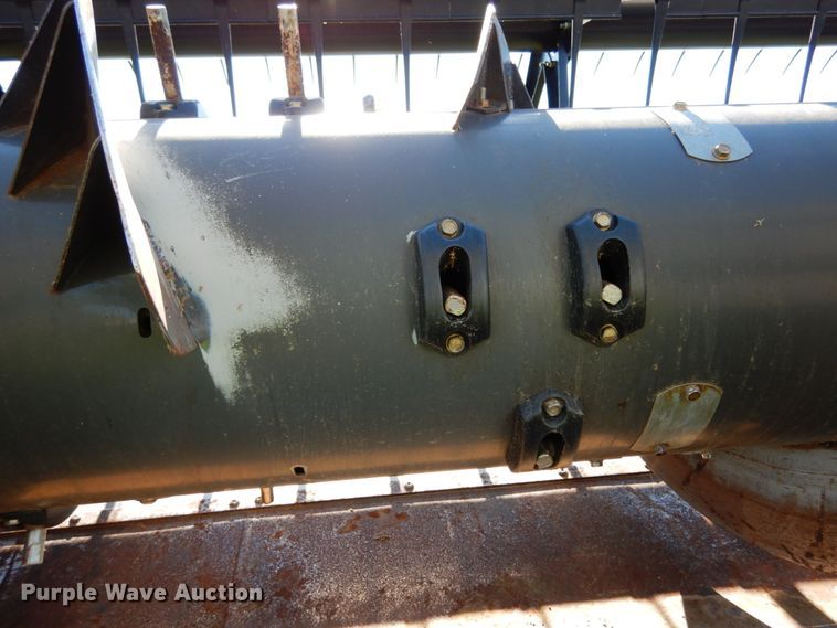 image for item KI9618 2011 AGCO 8200  flex head