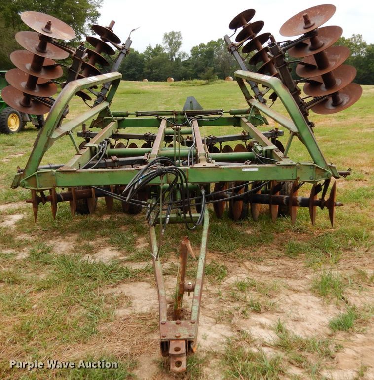 image for item KI9628 John Deere T0230  double off-set disk