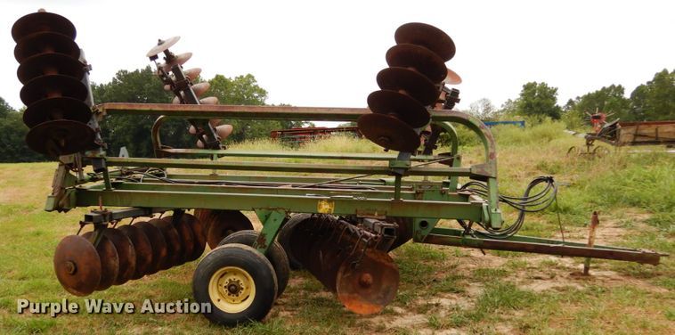 image for item KI9628 John Deere T0230  double off-set disk