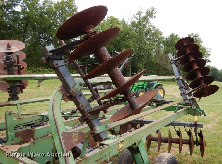 image for item KI9628 John Deere T0230  double off-set disk
