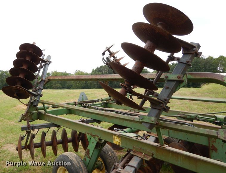 image for item KI9628 John Deere T0230  double off-set disk