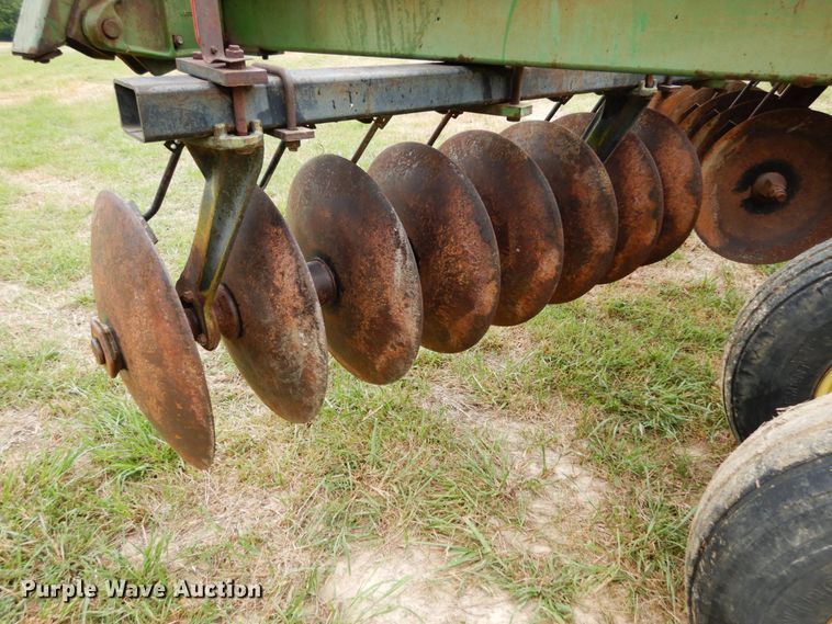 image for item KI9628 John Deere T0230  double off-set disk