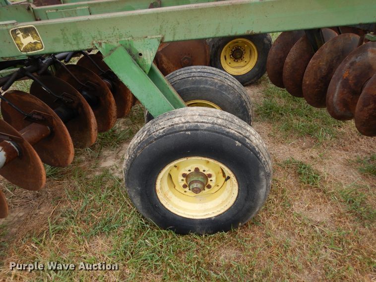 image for item KI9628 John Deere T0230  double off-set disk