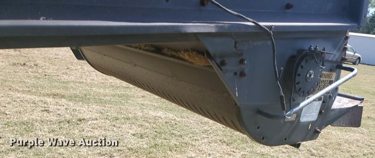image for item KK9188 1983 Gleaner L3  combine