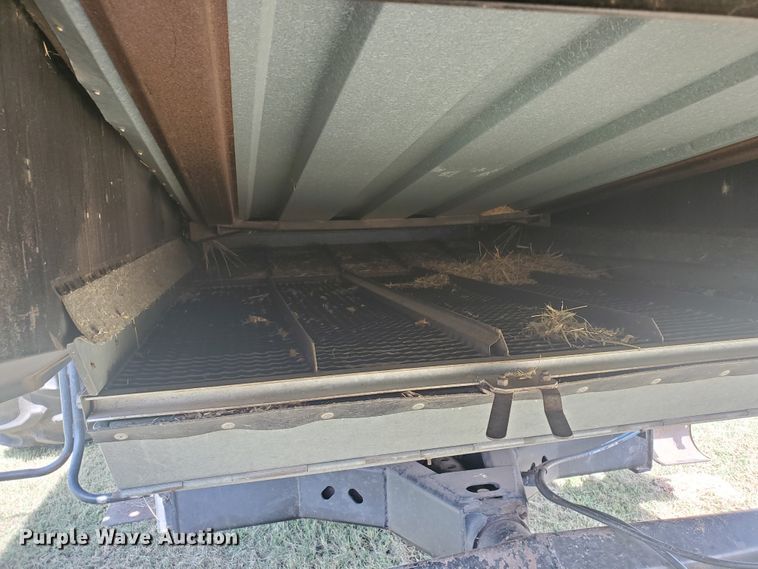 image for item KK9188 1983 Gleaner L3  combine