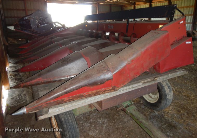 image for item KU9163 Case IH 1063  corn head