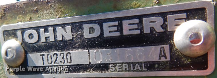 image for item KU9166 John Deere 230  double off-set disk