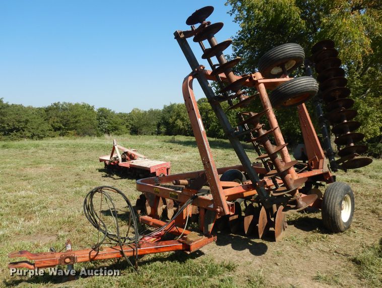image for item KU9168 Allis Chalmers 2500  off-set disk