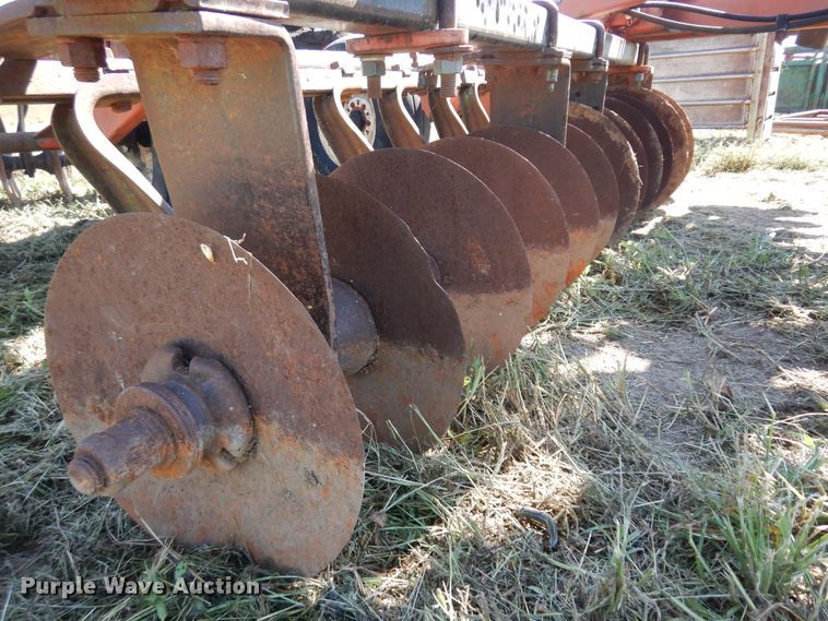 image for item KU9168 Allis Chalmers 2500  off-set disk
