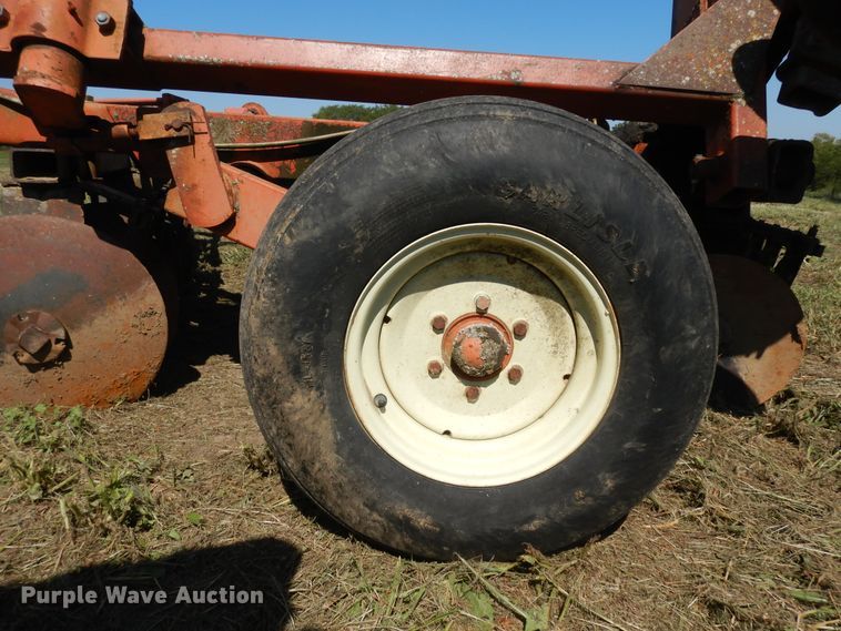image for item KU9168 Allis Chalmers 2500  off-set disk