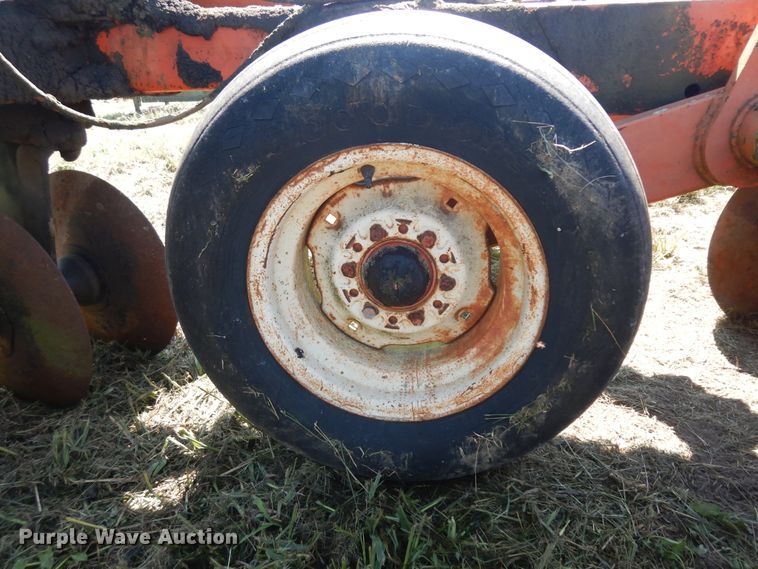 image for item KU9168 Allis Chalmers 2500  off-set disk