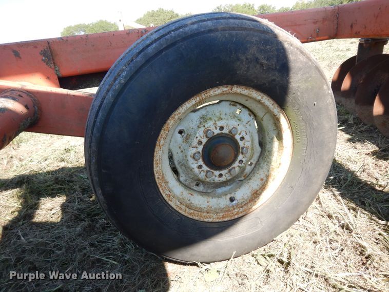 image for item KU9168 Allis Chalmers 2500  off-set disk