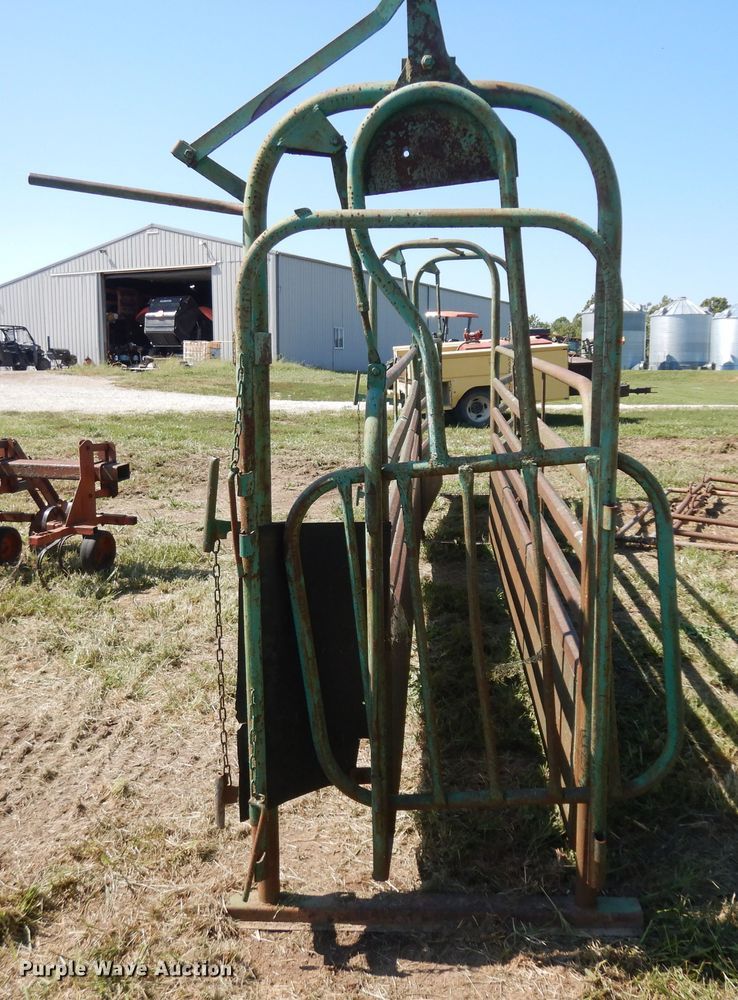 image for item KU9169 Livestock equipment