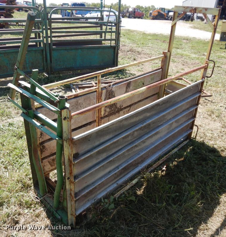 image for item KU9169 Livestock equipment
