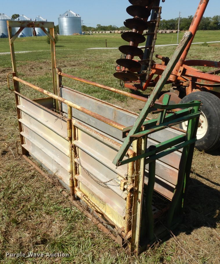 image for item KU9169 Livestock equipment