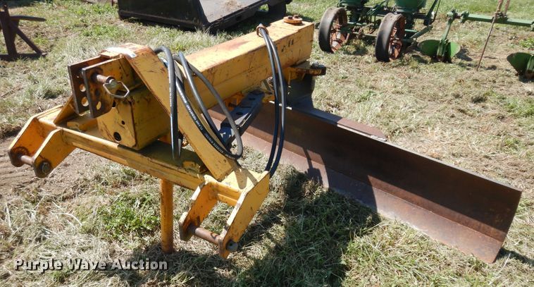 image for item KU9174 Ford  10'W blade