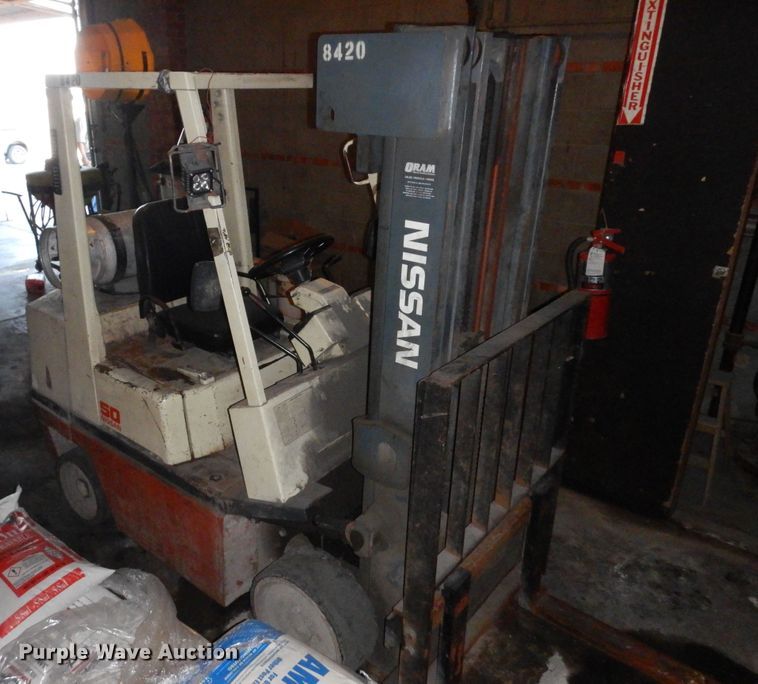 image for item KU9200 Nissan 50  forklift