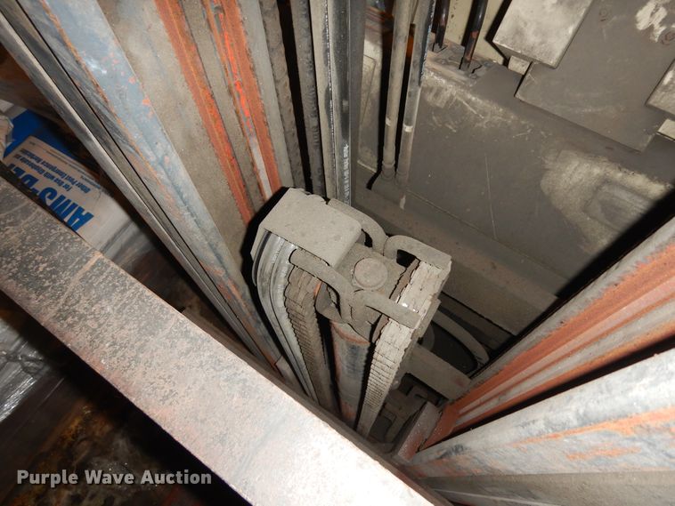 image for item KU9200 Nissan 50  forklift