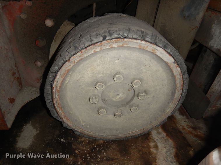 image for item KU9200 Nissan 50  forklift