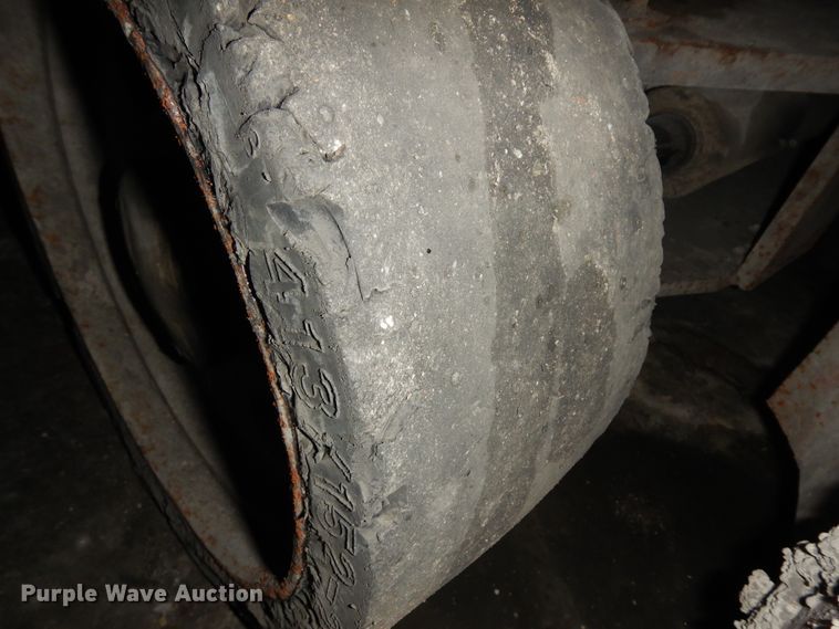 image for item KU9200 Nissan 50  forklift