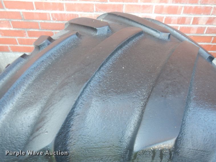 image for item KU9204 (13) tires