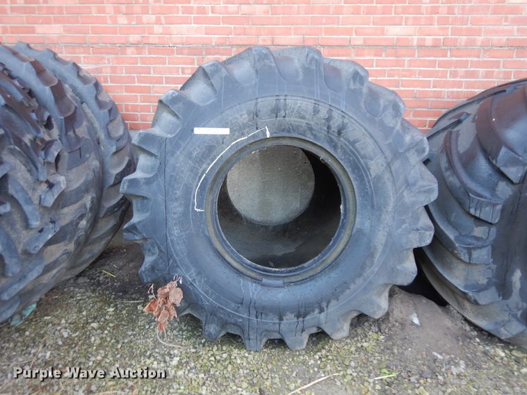 image for item KU9204 (13) tires