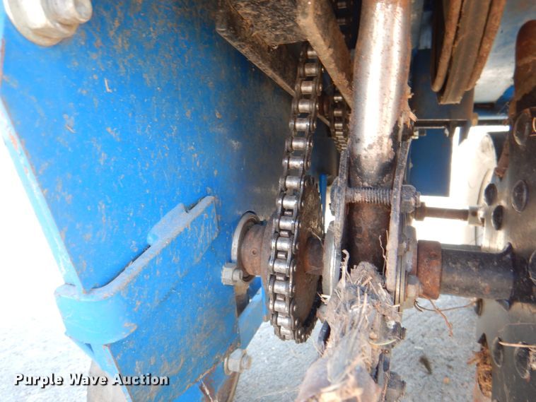 image for item KX9376 Blue Bird 530A  aerator