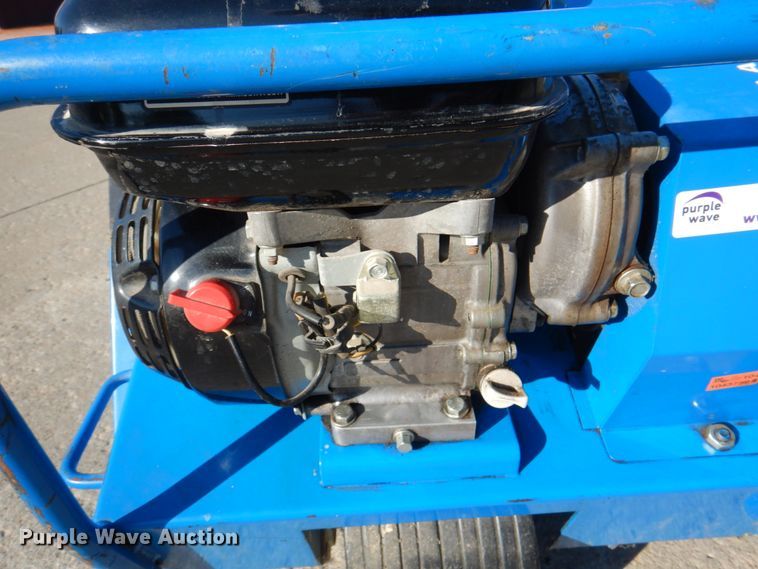 image for item KX9376 Blue Bird 530A  aerator